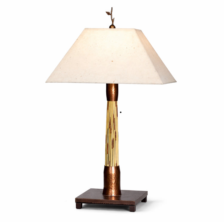 Breeze Lamp — Green Thatch (26”)